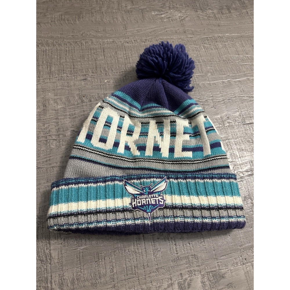 Mitchell & Ness Charlotte Hornets Pom Beanie Knit Hat Teal Purple NBA 2014